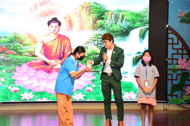 Khóa tu thanh thiếu niên